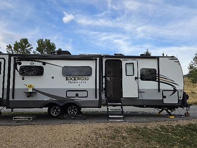 2020 Forest River Rockwood Ultra Lite 2910SB