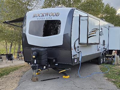 2020 Forest River Rockwood Ultra Lite 2910SB — photo 2